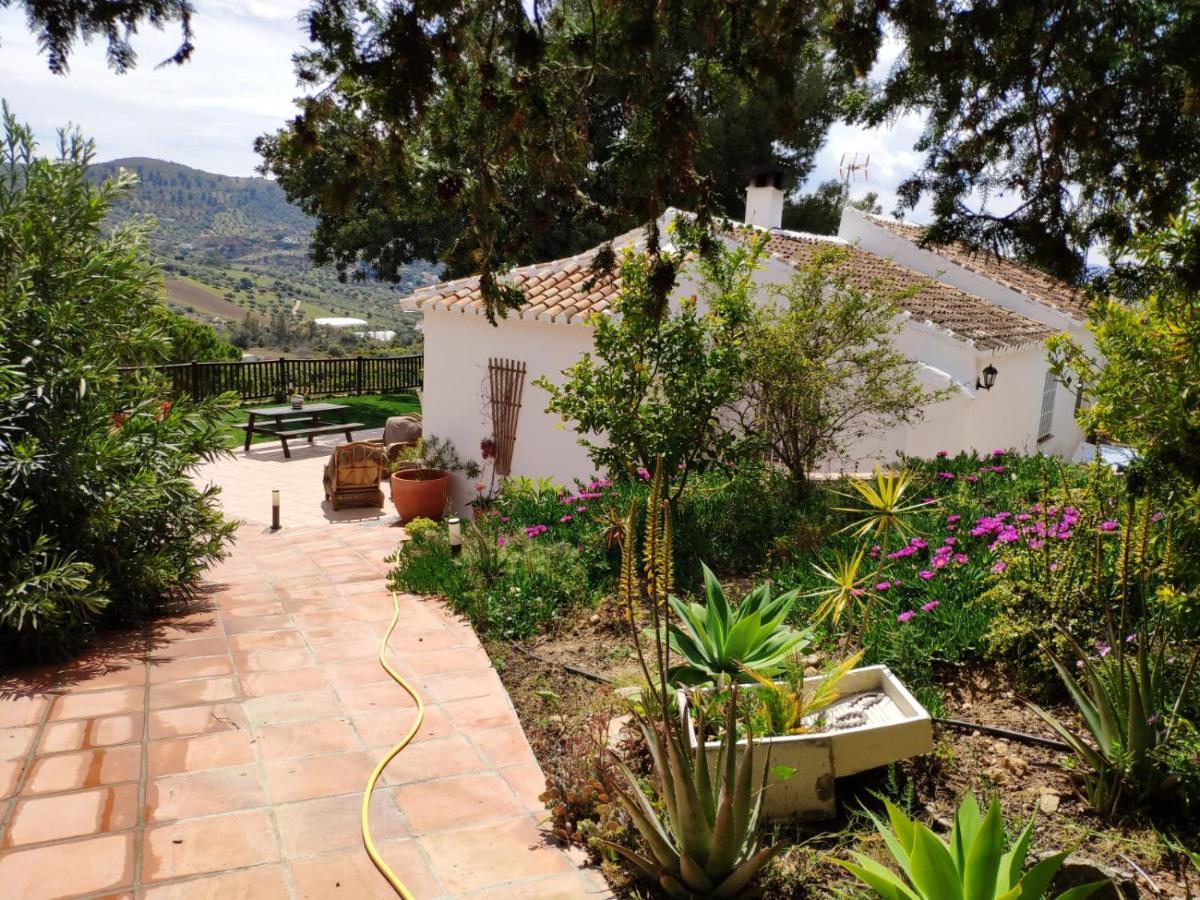Casa Molina Villa Alcaucin Exterior photo
