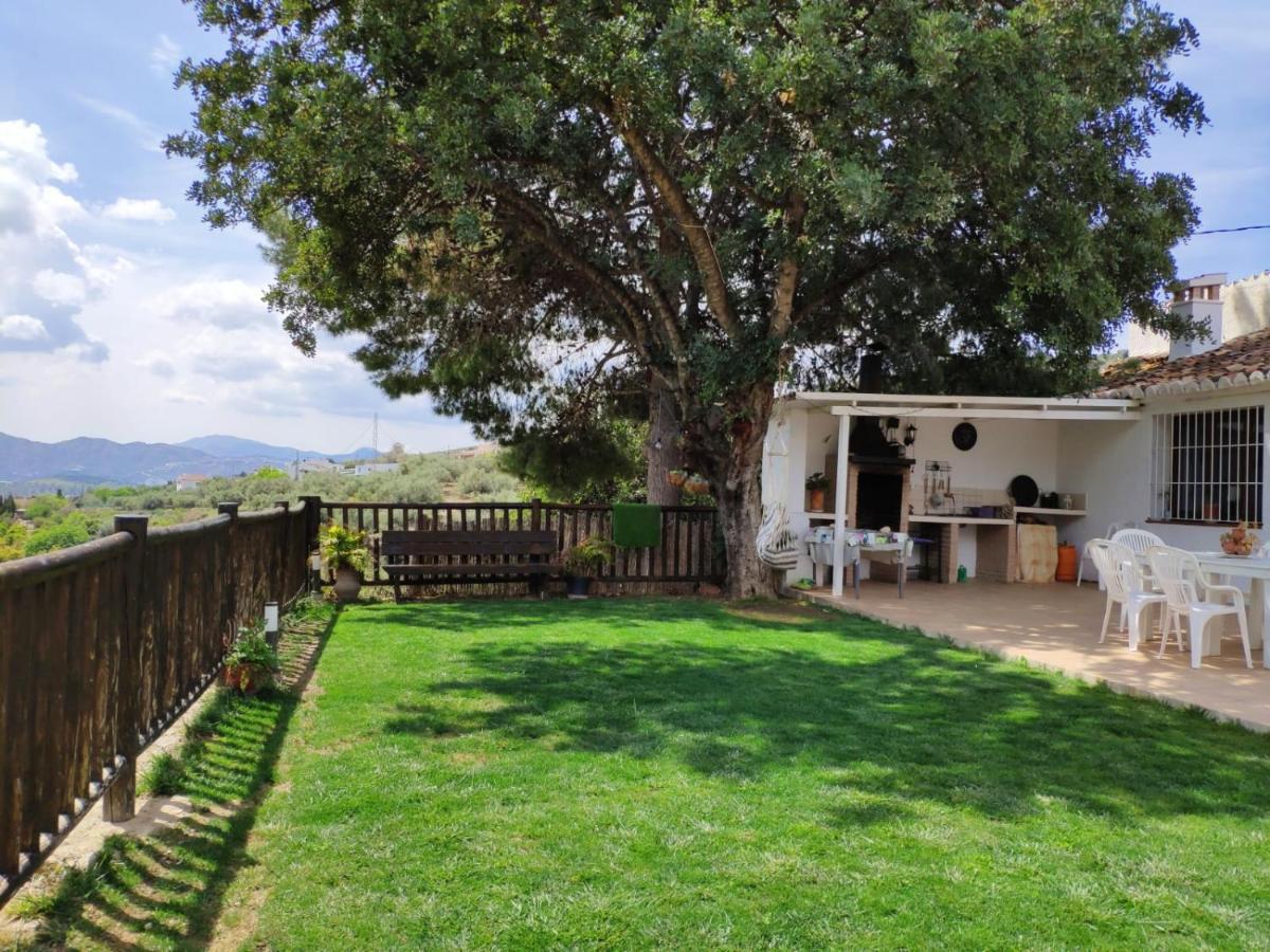 Casa Molina Villa Alcaucin Exterior photo